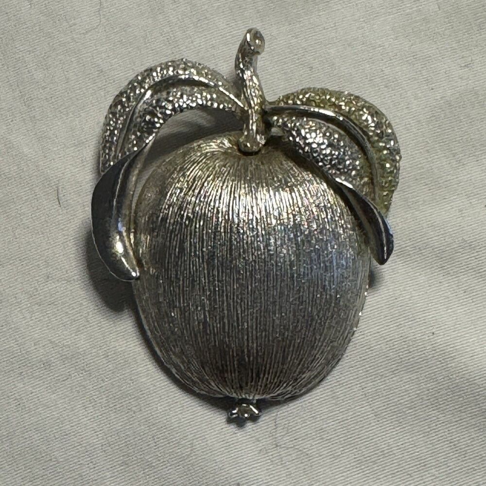 Vintage Sara Coventry Adams Delight 1961 Brooch Pin Silver Tone Grandma Core